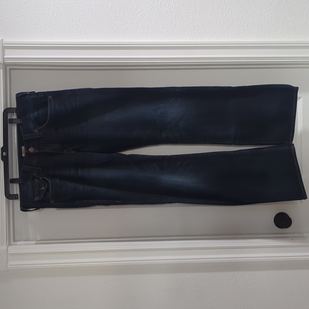 Men's true religion genes. Relaxed boot cut size 32